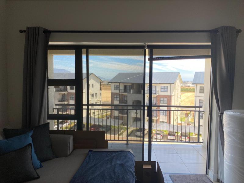 1 Bedroom Property for Sale in Richwood Western Cape